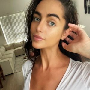 Meet your Posher, Sophie